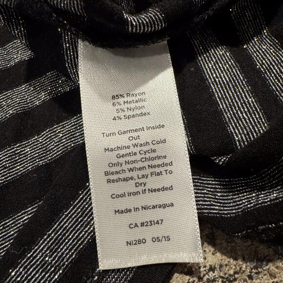 Talbots Womens Top Long Sleeve Metallic Tee Stripe Black Silver Size Small KQ - Picture 4 of 5